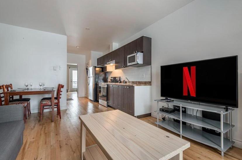 5-Star Prime Location - Bright Condo Montreal Zewnętrze zdjęcie