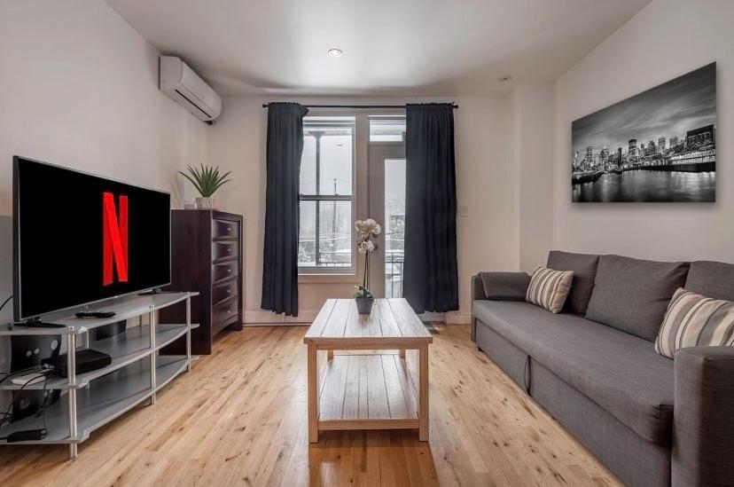 5-Star Prime Location - Bright Condo Montreal Zewnętrze zdjęcie