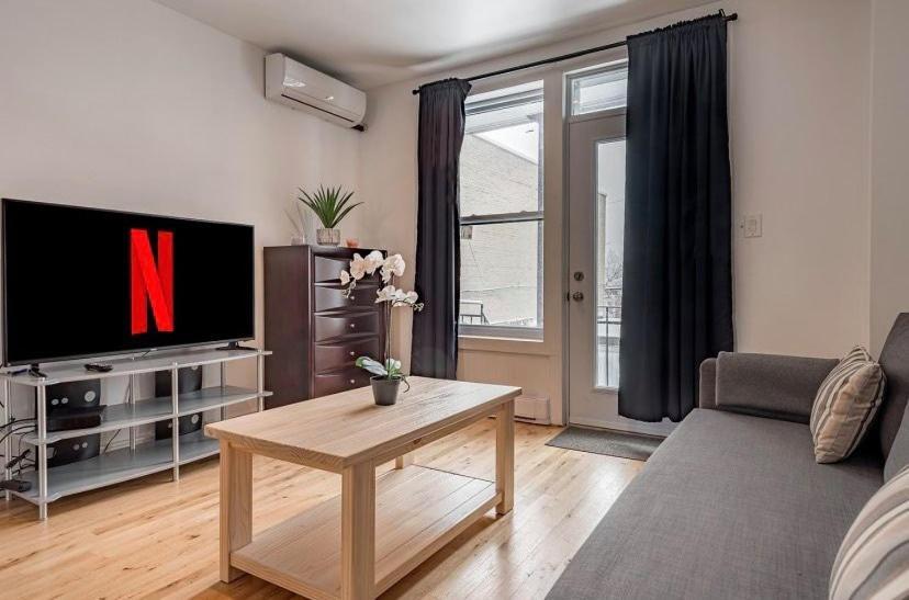 5-Star Prime Location - Bright Condo Montreal Zewnętrze zdjęcie