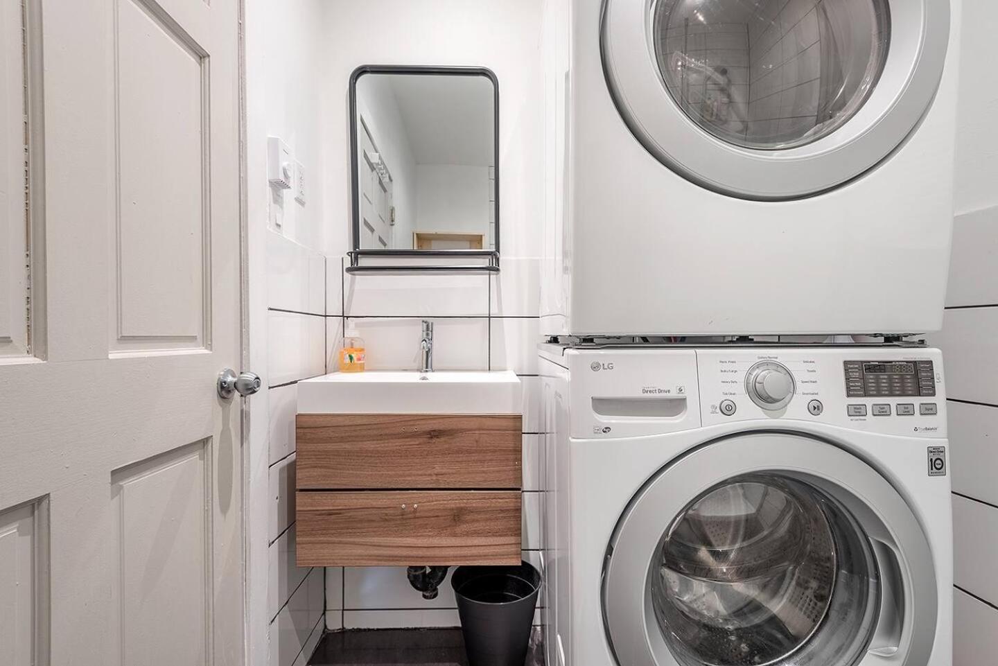 5-Star Prime Location - Bright Condo Montreal Zewnętrze zdjęcie